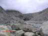 Гималайские фото. Почти дошли до Гомукха. Над Гангой алтарь Шивы